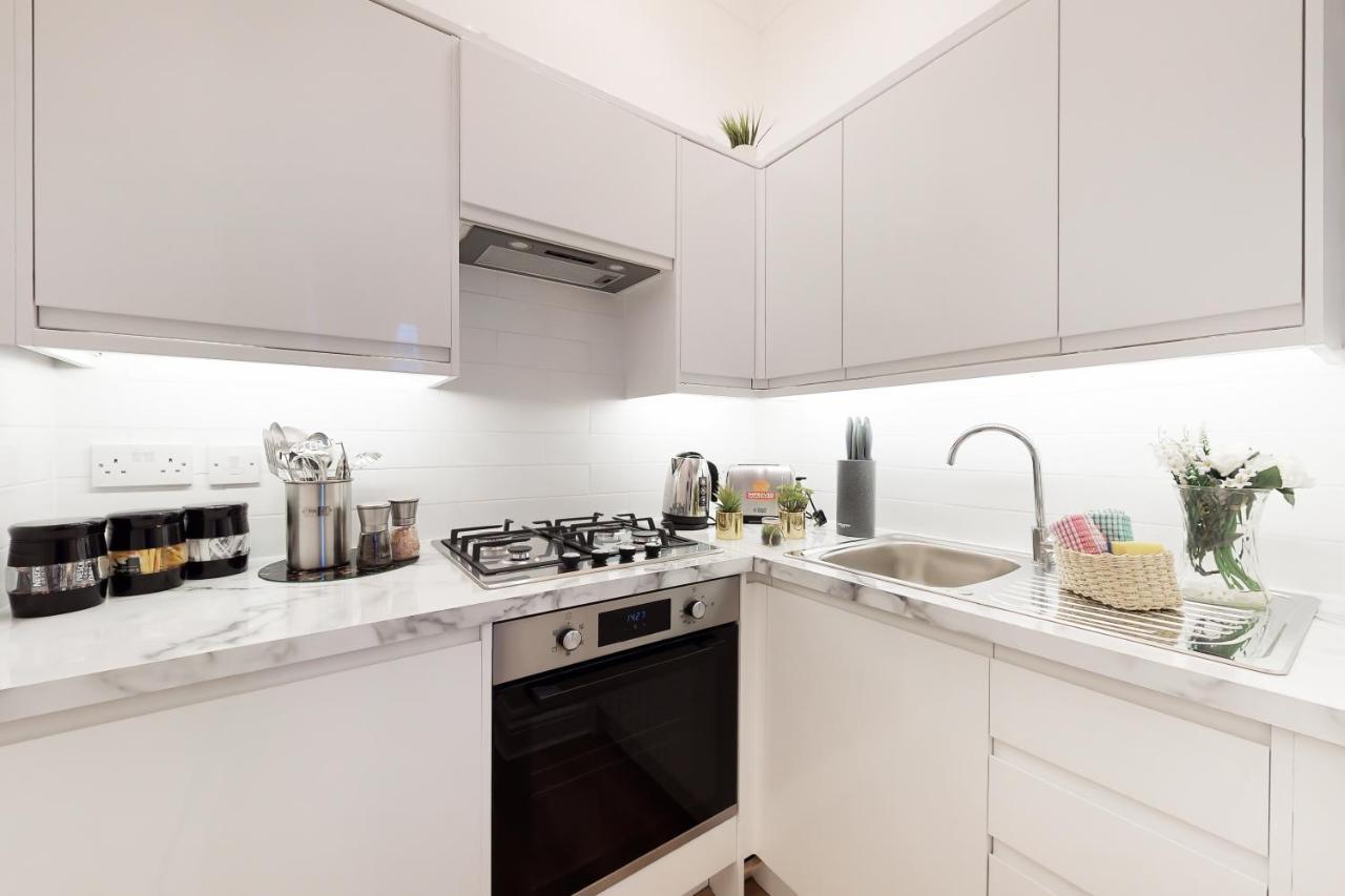 Park Lane Apartments Baker Street 런던 외부 사진